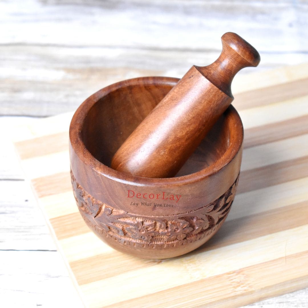 Wooden handemade bowl set with crusher, wood masher - Decorlay